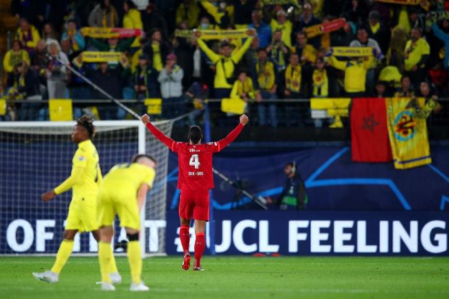 电影票房数据迎重大调整 《何以为家》成票房黑马 2019-05-10 本周期《复仇者联盟4：终局之战》无悬念登顶，自上映起连续16天单日票房第一，单日排片率持续保持在47%以上，累计票房39亿，虽然5月10日《大侦探皮卡丘》上映首日即抢占大盘近50%的排片占比，使得 国家电影局:第二十届中国电影华表奖评选工作开始 2024-07-03 近日，国家电影局在其官网发布《国家电影局关于开展第二十届中国电影华表奖评选工作的通知》（以下简称《通知》）。